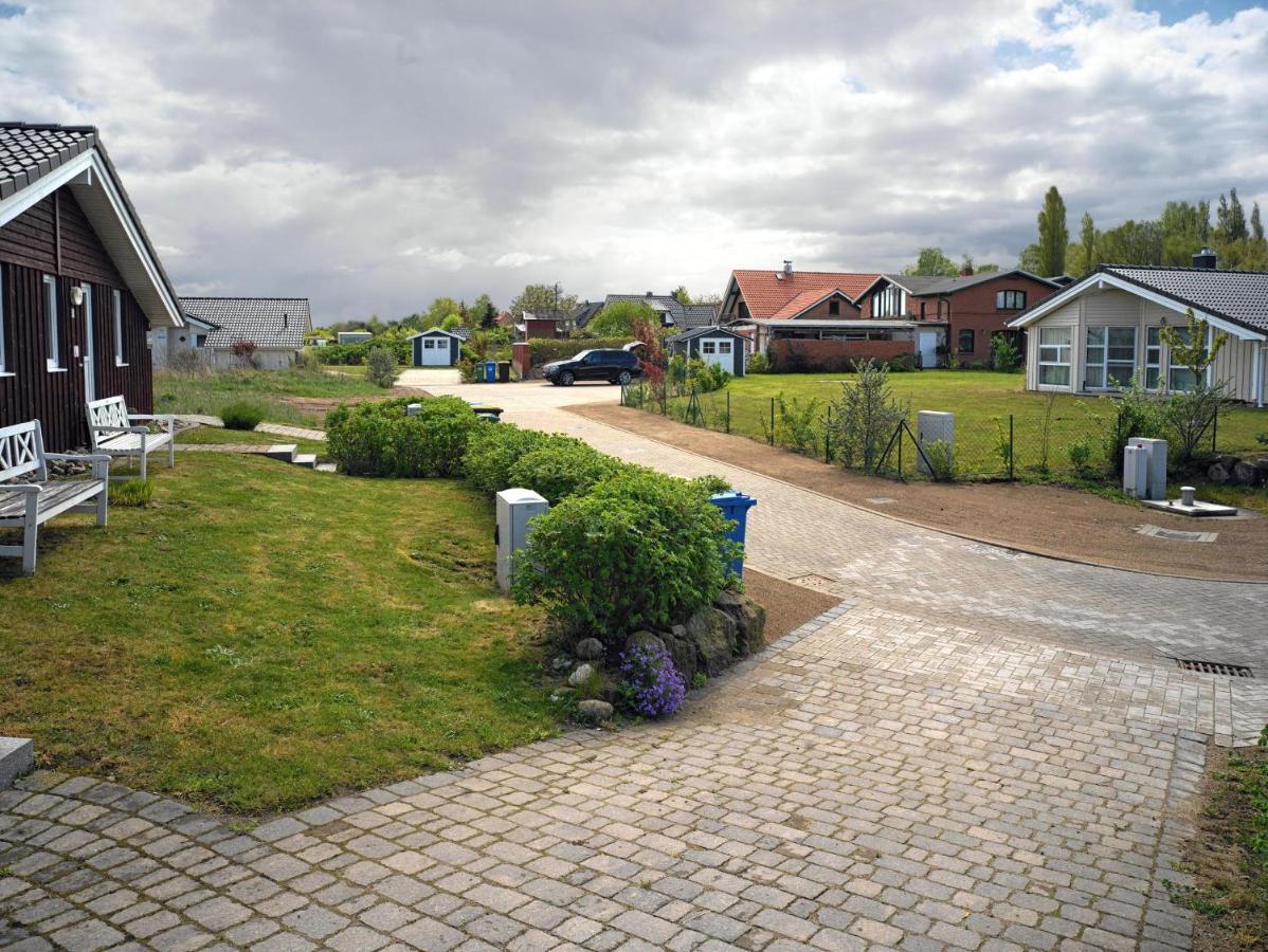 Daenische Ferienhaeuser Am Salzhaff Haus Vogelparadies Insel Poel Esterno foto